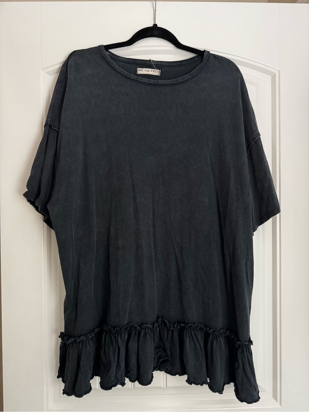 We The Free Charcoal Ruffle-Hem Tunic